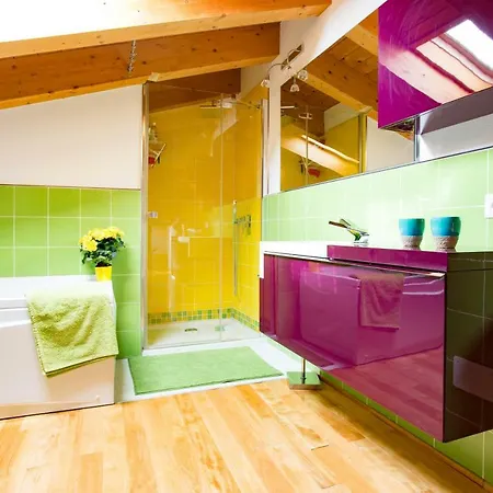 La Casa Che Ride Appartamento Due Carrare