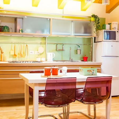 La Casa Che Ride